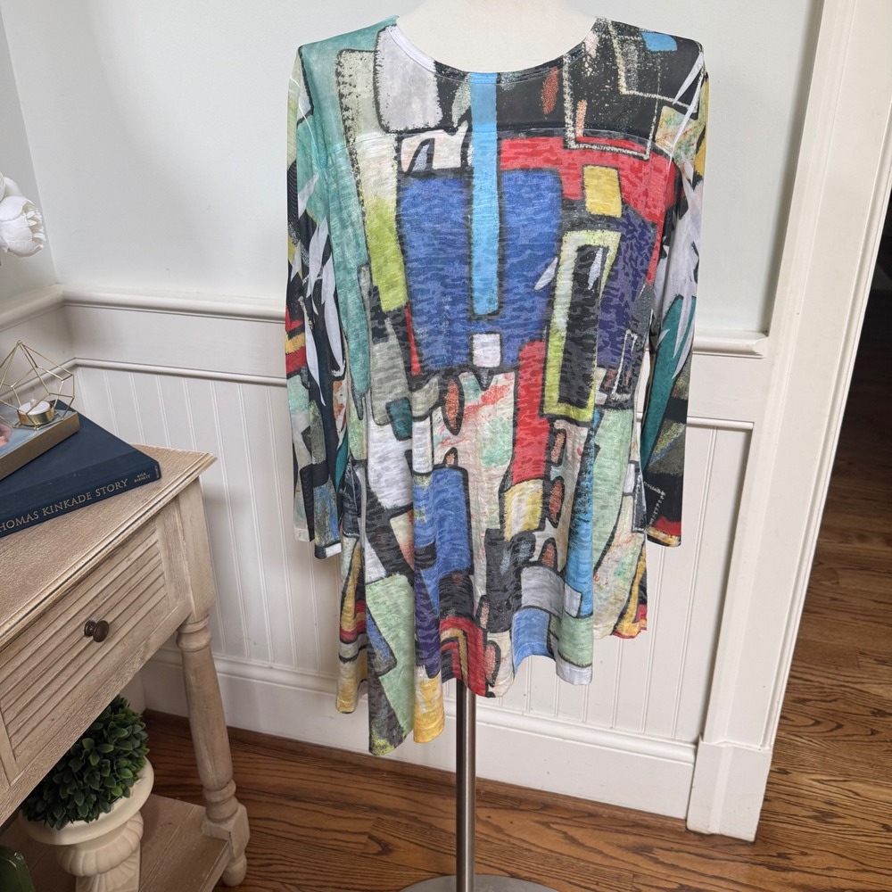 Jess‎ & Jane Women Multicolor Abstract Geometric Sharkbite Tunic Top M